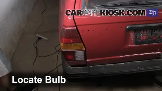 1985 Volkswagen Passat C Estate 1.6L 4 Cyl. Diesel Éclairage Feu stop (remplacer ampoule)